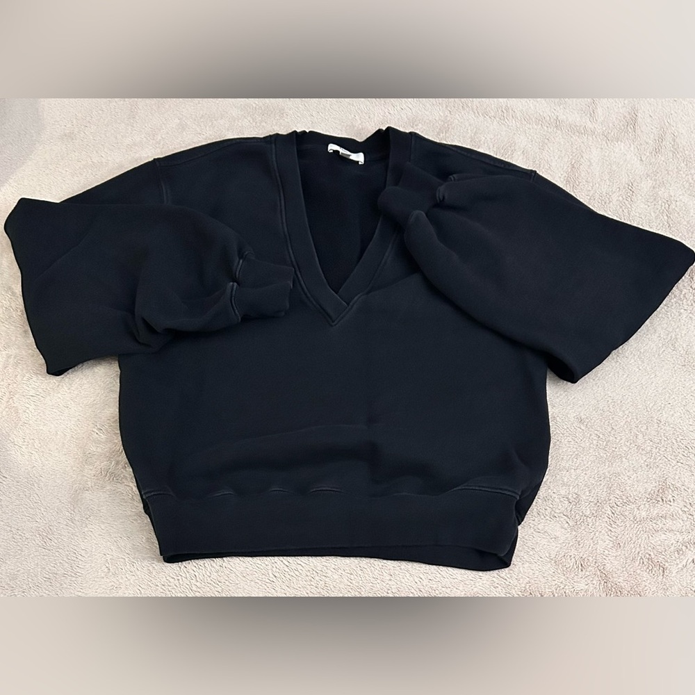 🔥AGOLDE Deep V-Neck Black Sweatshirt🔥 - Picture 3 of 7